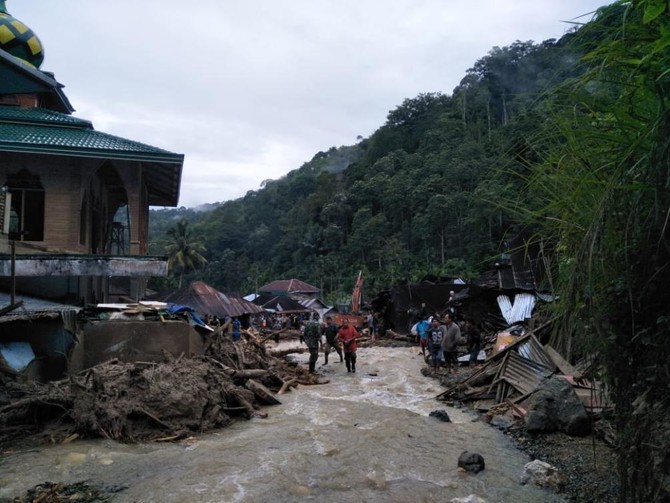 27 Dead In Floods, Landslides On Indonesia’s Sumatra Island | Arab News