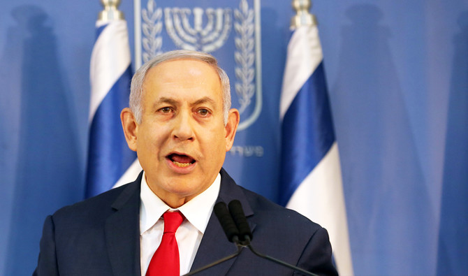 Netanyahu in crucial talks as he resists snap polls