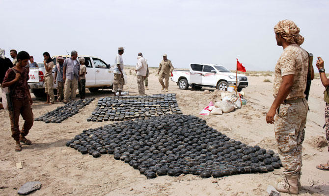 Saudi project removes 26,609 land mines in Yemen