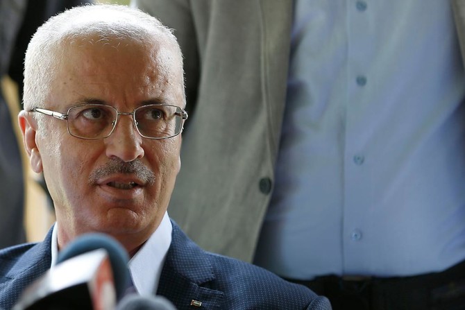 Palestinian government resigns