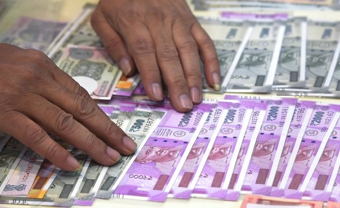 India to breach fiscal deficit target this financial year