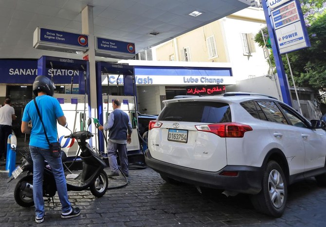 Lebanon gas stations to abandon dollar payments, suspend strike