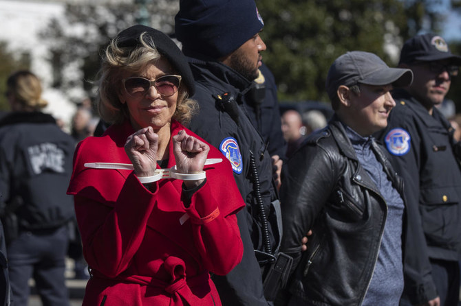 Jane Fonda returns to civil disobedience for climate change