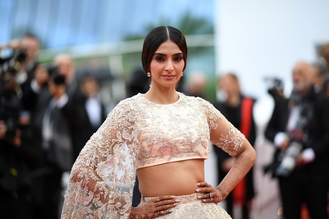 Bollywood’s Sonam Kapoor Shines As The Dubai Stars Opens | Arab News