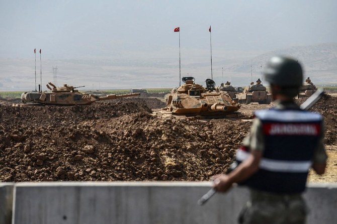 2 Turkish soldiers killed, 7 wounded while defusing bomb