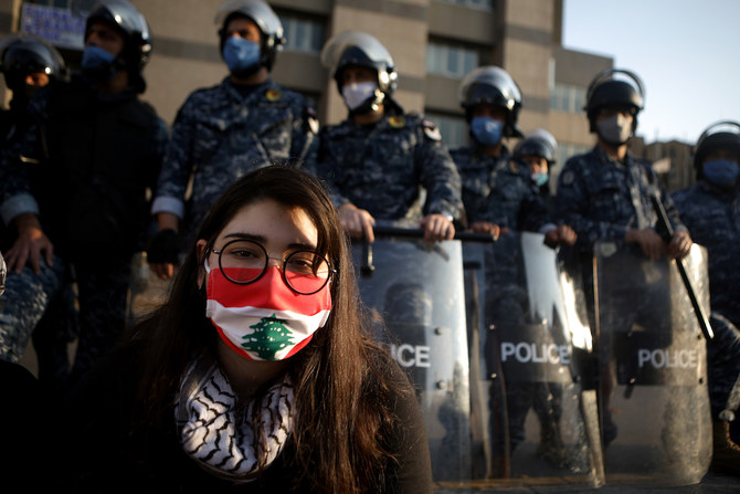 Perfect storm of crises leaves Lebanese desperate, hungry and poor