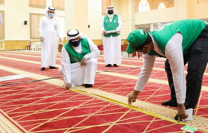 Mosques in Makkah ready to welcome worshippers on Sunday