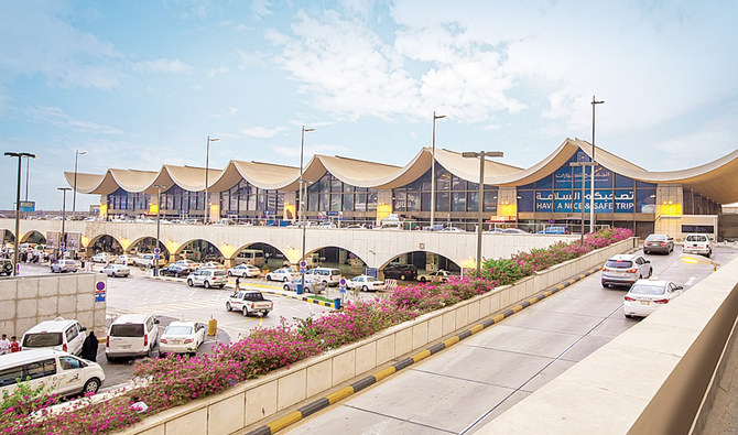 Jeddah bids fond farewell to iconic airport terminal 