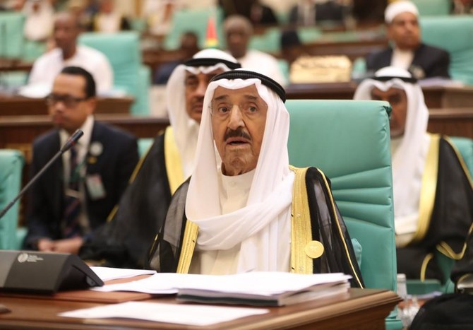 Kuwait's emir arrives in the US for medical treatment and is in a stable condition