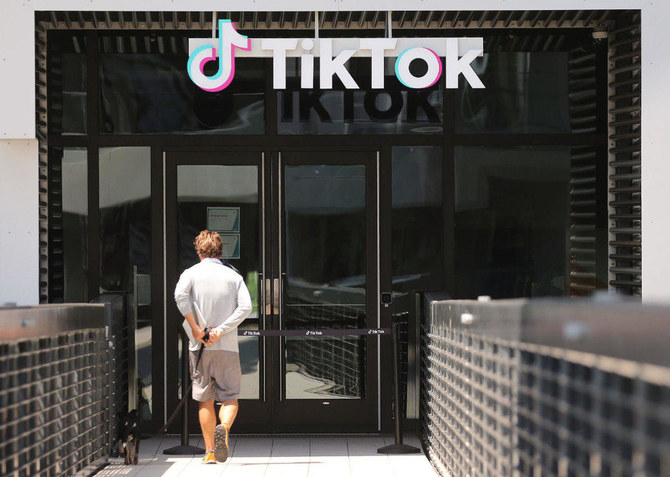 Trump backs proposed deal to keep TikTok operating in US