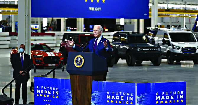 Biden’s electric vehicle plan includes battery recycling push