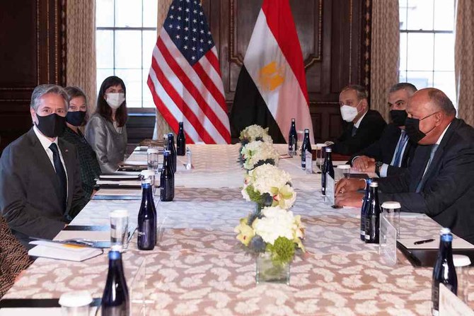 US Secretary of State Antony Blinken (L) meets with Egyptian Foreign Minister Sameh Shoukry (R) on the sidelines of the 76th Session of the UNGA. (AFP)