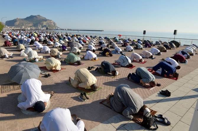 Muslims in Italy celebrate Eid Al-Fitr free of COVID-19 restrictions