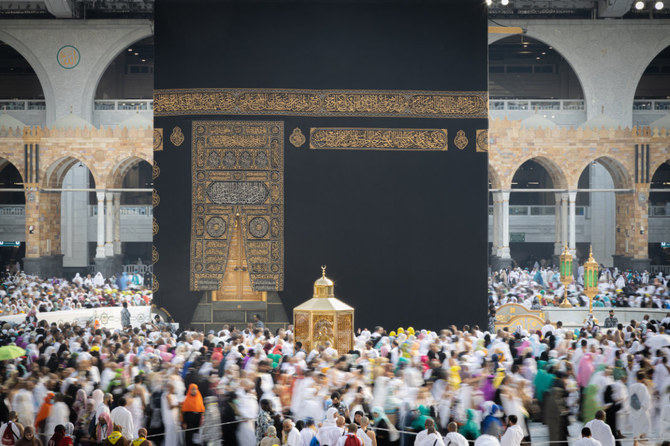 ThePlace: Maqam Ibrahim, the stone on which the Prophet stood