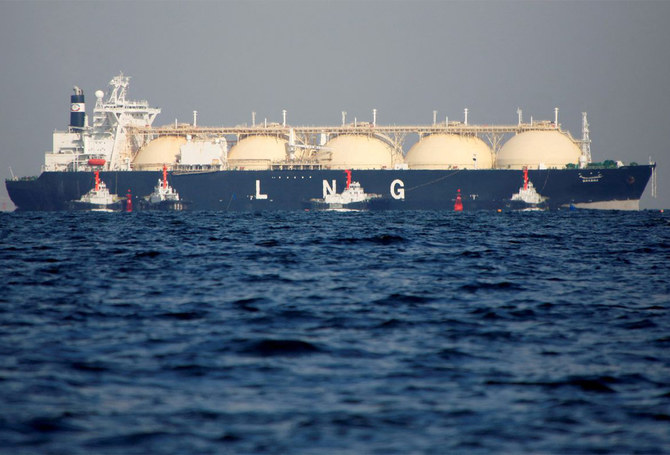 Gas crisis lands LNG cargo market in hands of energy giants