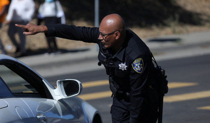 At Least 6 People Wounded In Shooting At School In Oakland | Arab News