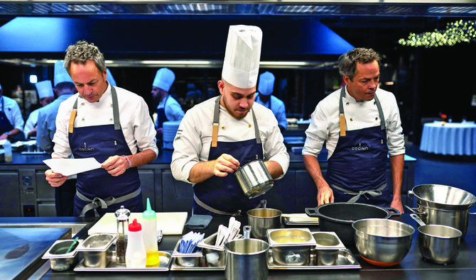 Spanish Twin Chefs Earn Third Michelin Star | Arab News