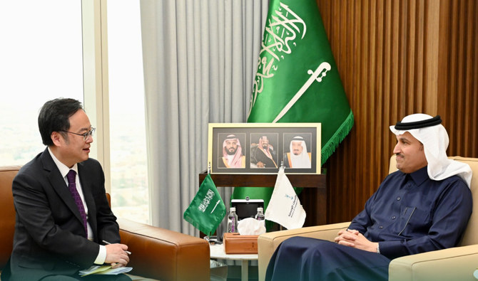 Chinese Envoy Discusses Bilateral Relations With Saudi Minister, Shoura ...