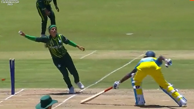 Pakistani bowler’s recent ‘Mankad’ dismissal ignites age-old debate: unfair play or run out?