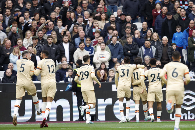 João Félix scores 1st Chelsea goal in 1-1 draw with West Ham