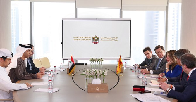 UAE, Spain hold talks on boosting economic cooperation