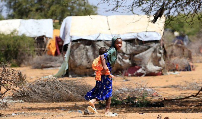 Fleeing drought, Somalis face malnutrition and cholera in Kenya