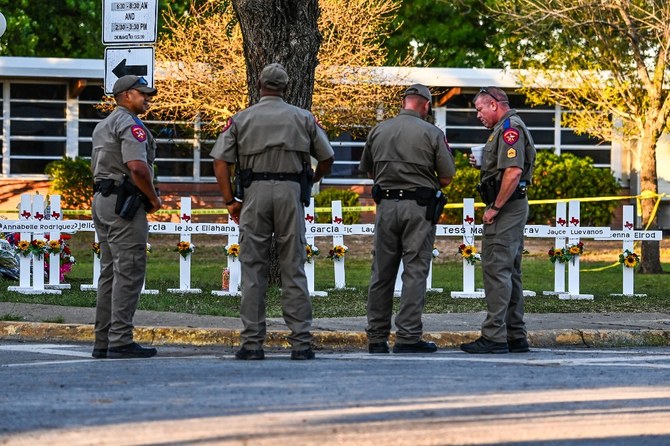 Girl, 3, kills sister in accidental shooting at Texas home