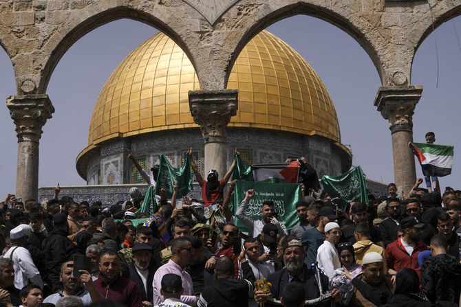 Israeli restrictions at Al-Aqsa Mosque cut number of worshipers at Friday prayers in half