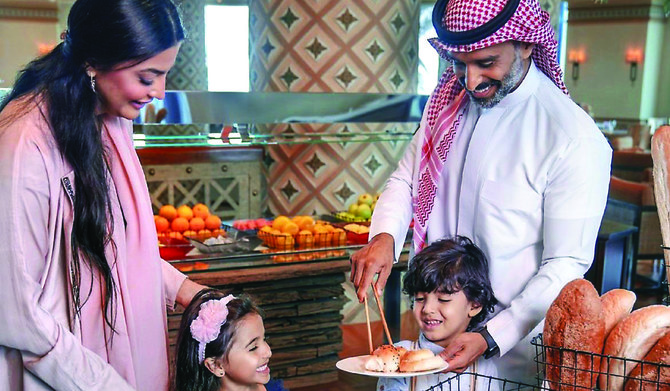 Saudi hotels, restaurants cook up ways to reduce Ramadan food wastage