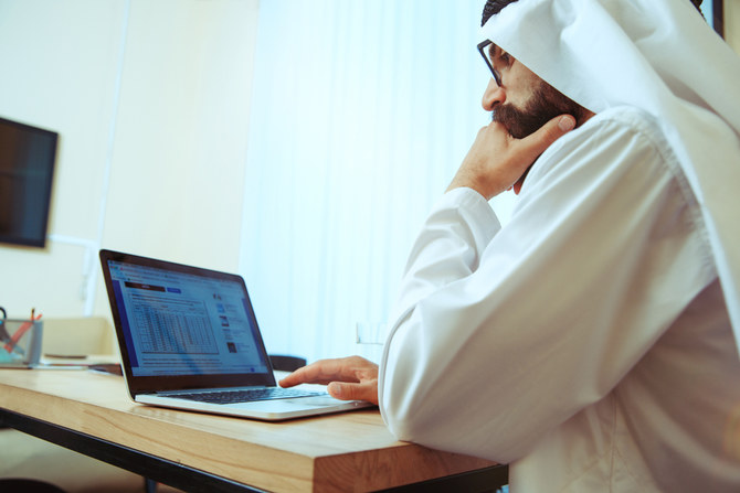 Emiratis working in UAE private sector up 11% in Q1  