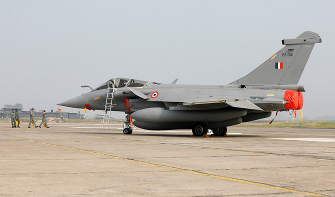 India gives initial nod to buy French Rafale jets, submarines