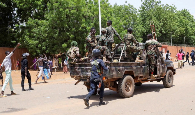 Niger junta arrests senior politicians after coup