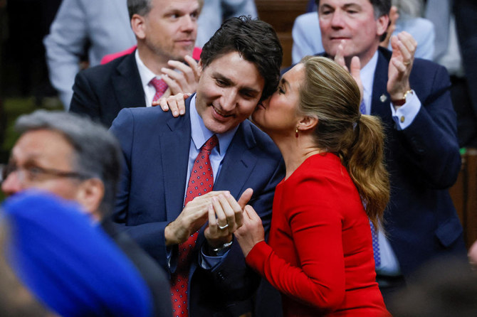 Canadian Prime Minister Justin Trudeau And His Wife Announce Their ...