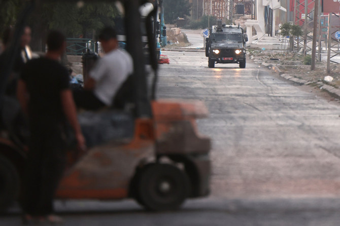 Israeli forces kill Palestinian man in West Bank