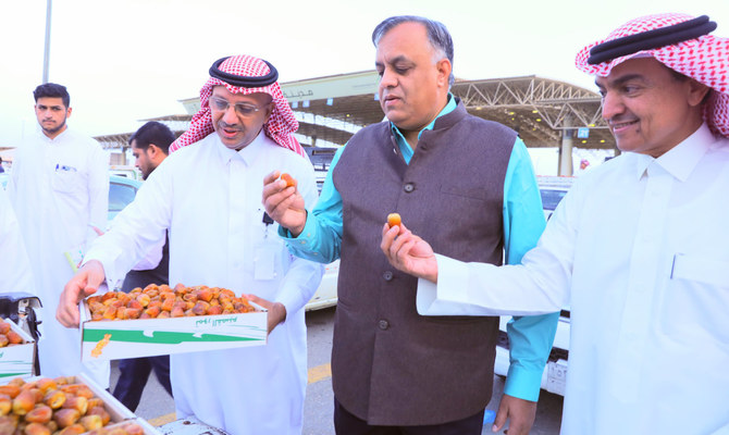 DiplomaticQuarter: Indian ambassador full of praise after tour of Buraidah Date Festival