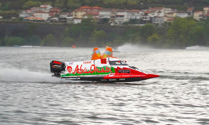 Team Abu Dhabi’s Emirati superstar Al-Qemzi secures 4th F2 powerboat world title