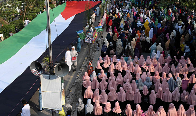 Thousands protest in Pakistan following Friday prayers, decrying Israel’s continuing airstrikes on Gaza