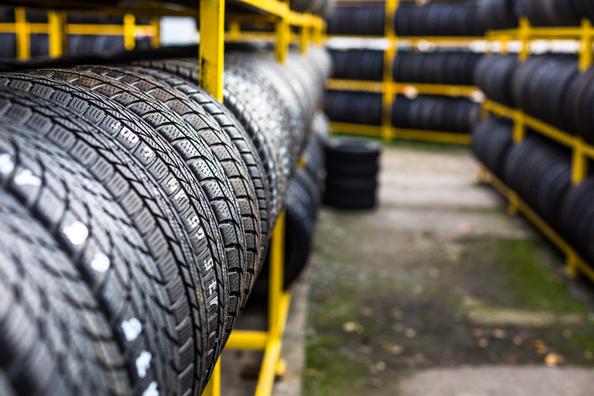 PIF partners with Italy’s Pirelli to set up $500m tire manufacturing plant 