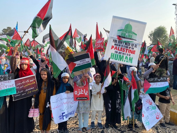 Thousands march in Pakistan to protest Israel's bombing of Gaza, demand action