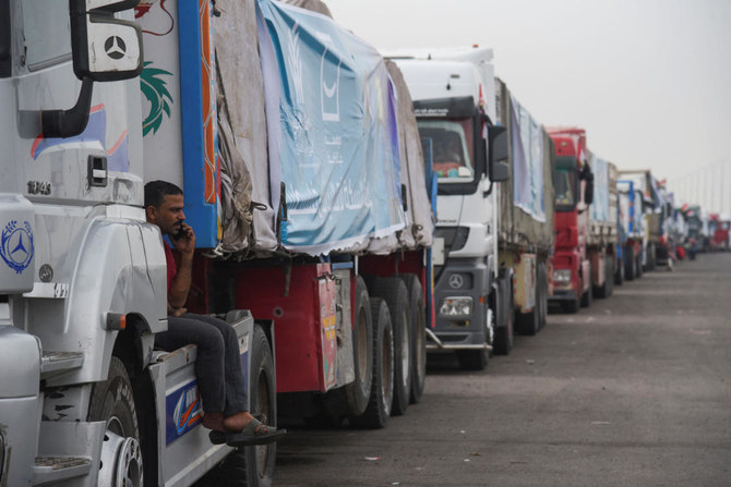 First fuel truck starts crossing into Gaza from Egypt