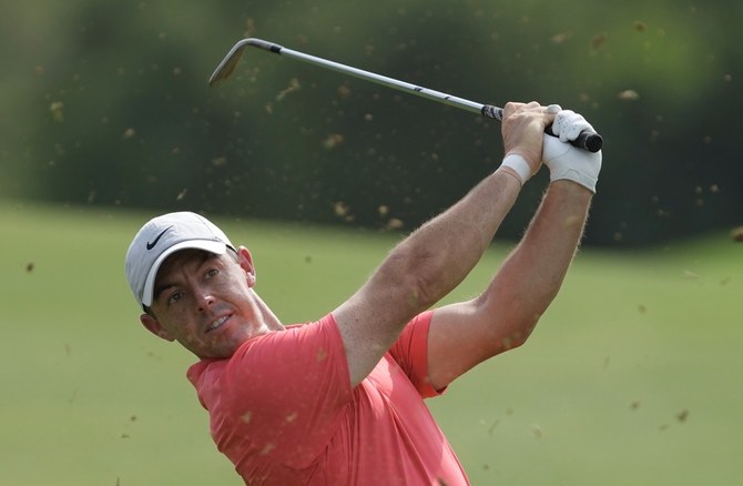 Rory McIlroy in the spotlight despite trailing by 4 on day 1 of DP World Tour Championship