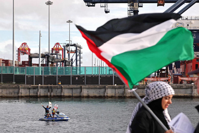 Pro-Palestinian protesters arrested at Australian port