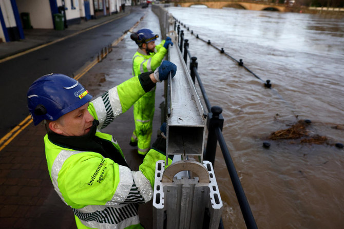 Britain Hit By Flooding After Heavy Rain Swells Major Rivers | Arab News