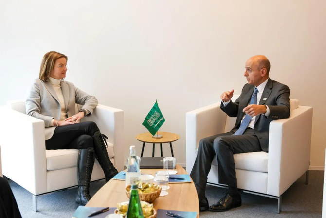 Saudi climate envoy meets with Slovenia, Costa Rica FMs