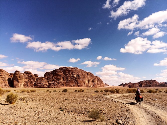 French couple cycle into Kingdom after 5,000km in the saddle