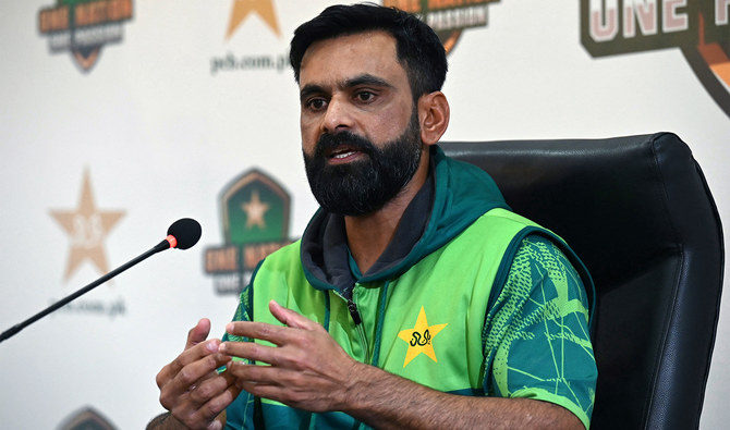 Hafeez out as Pakistan national cricket team director