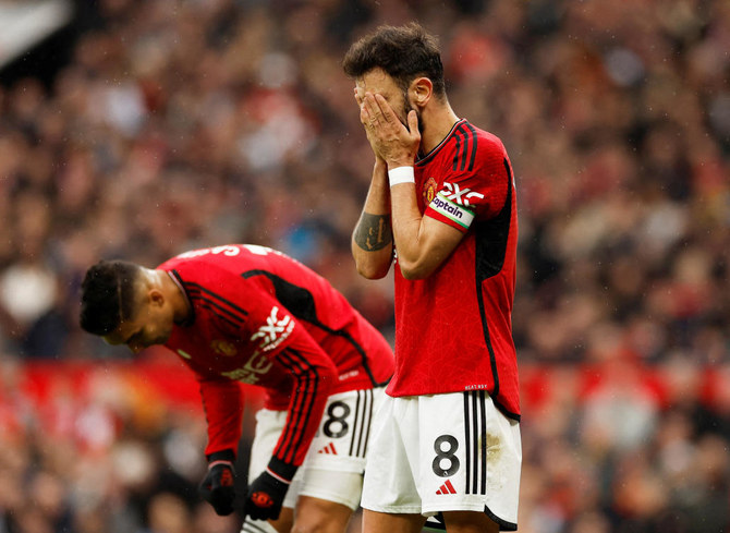 Fulham puncture Man Utd’s feel-good factor, Villa hit Forest for four