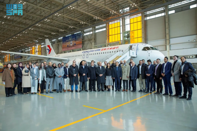 Saudi civil aviation delegation visits Chinese aircraft manufacturing company, economic zone