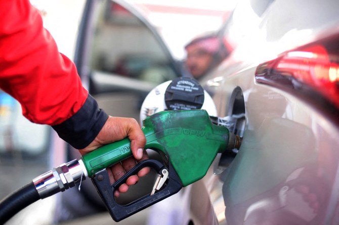 Saudi authorities shut down 39 petrol stations for tampering with pump meter readings