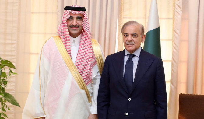 Shehbaz Sharif receives Sultan Al-Marshad in Islamabad. (Supplied)